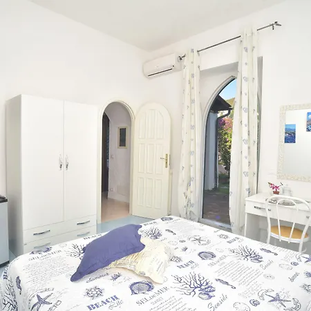 Al Porto Bed & Breakfast